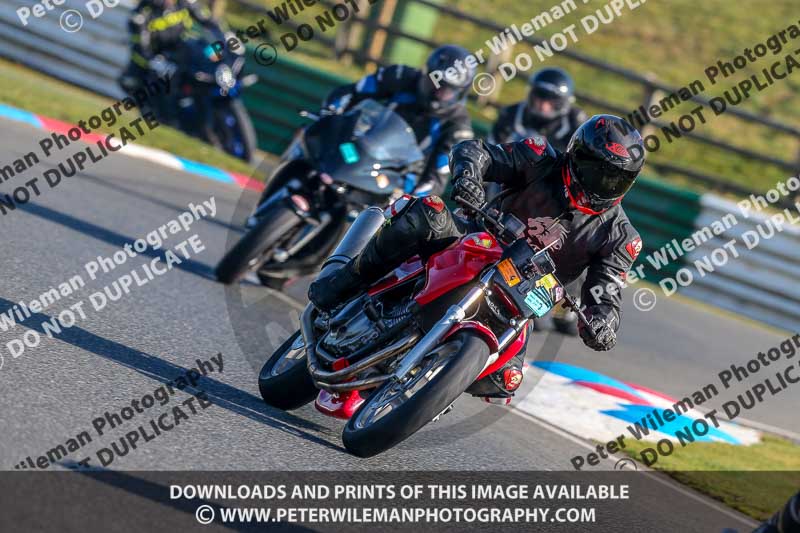 PJM Wedding Photography;enduro digital images;event digital images;eventdigitalimages;mallory park;mallory park photographs;mallory park trackday;mallory park trackday photographs;no limits trackdays;peter wileman photography;racing digital images;trackday digital images;trackday photos